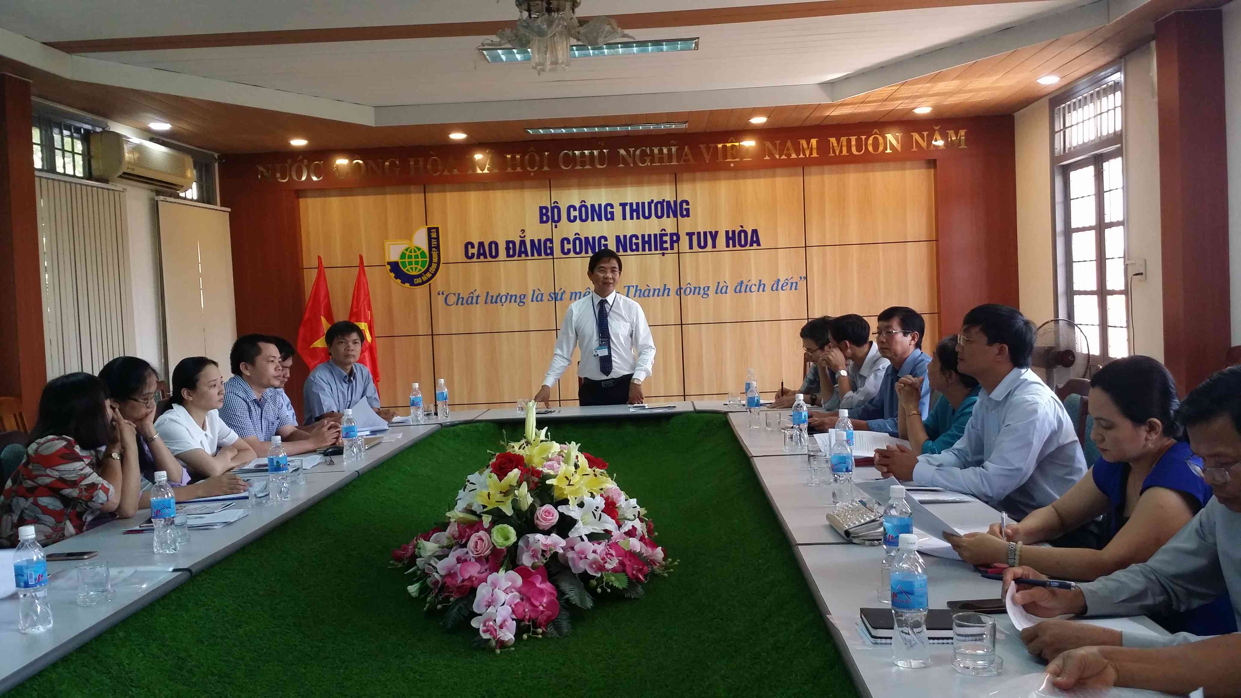 1-hoi-nghi-so-ket-1-nam-phoi-hop-dao-tao-nghe-pho-thong