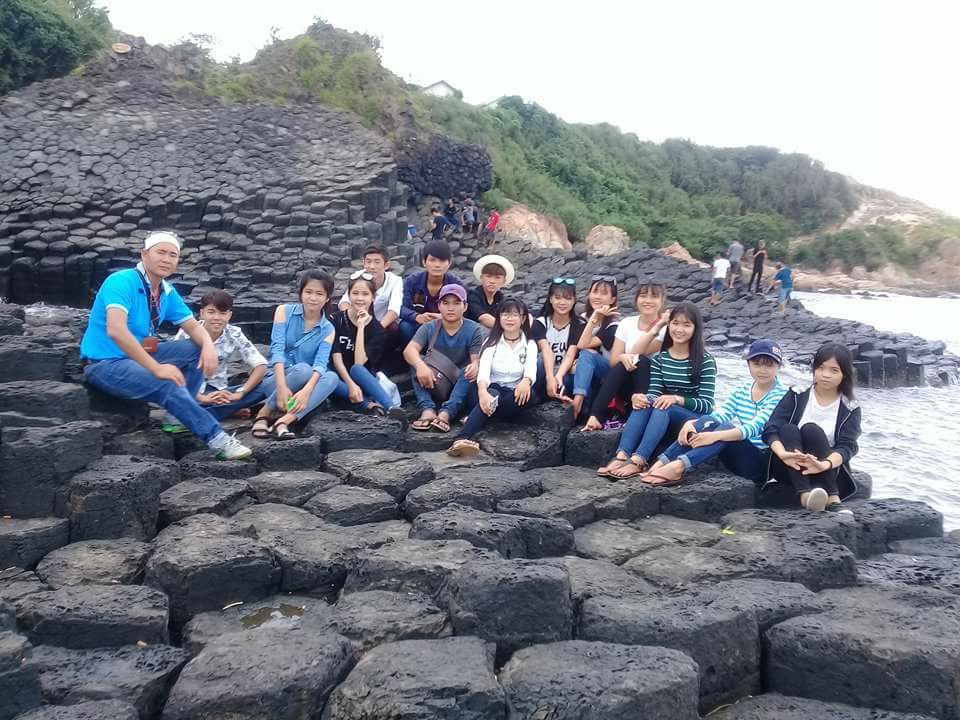 1-thuc-tap-da-ngoai-chuong-trinh-gan-ly-thuyet-voi-thuc-te-cua-nganh-huong-dan-du-lich