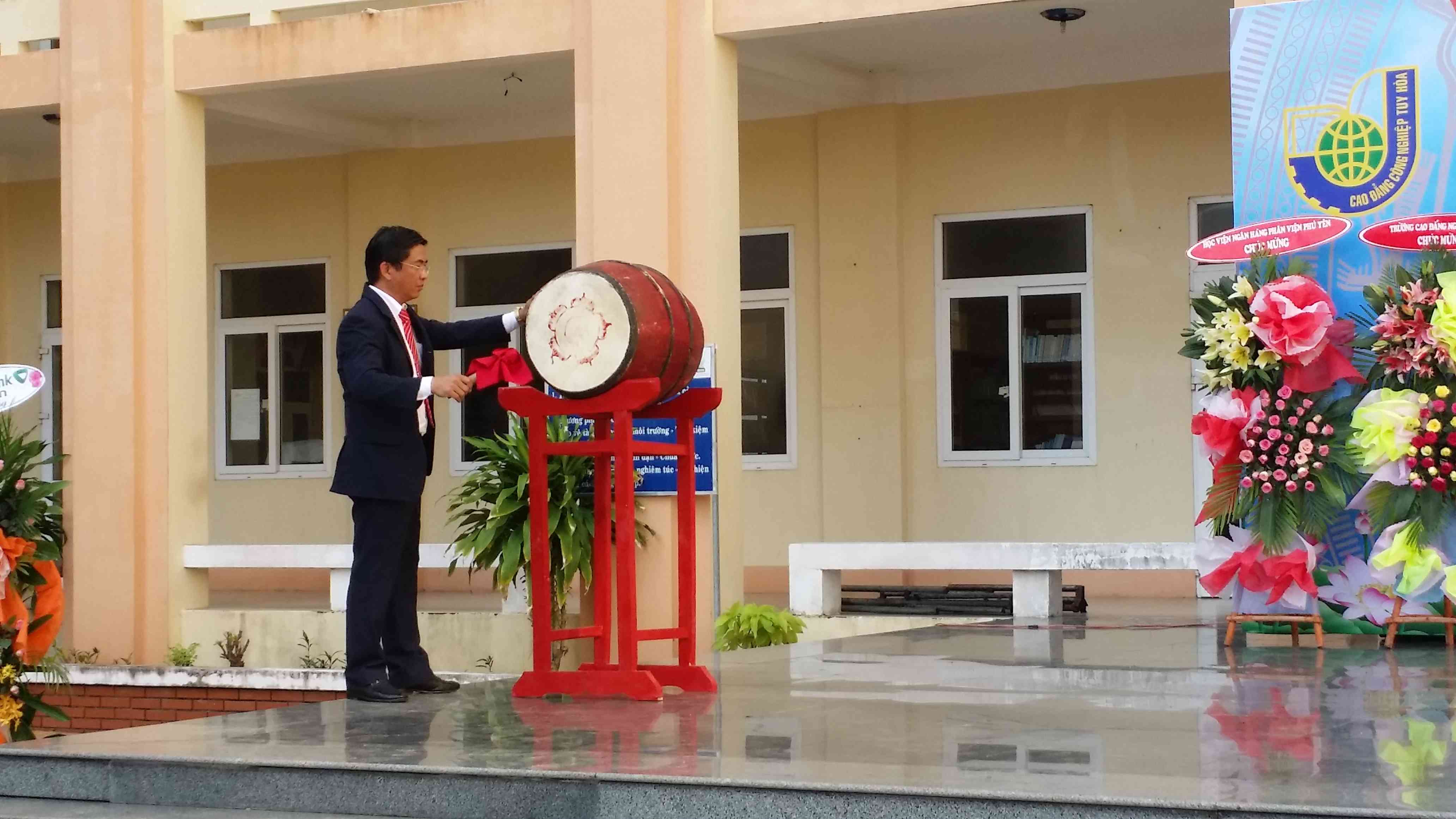 2-le-khai-giang-nam-hoc-2016-2017