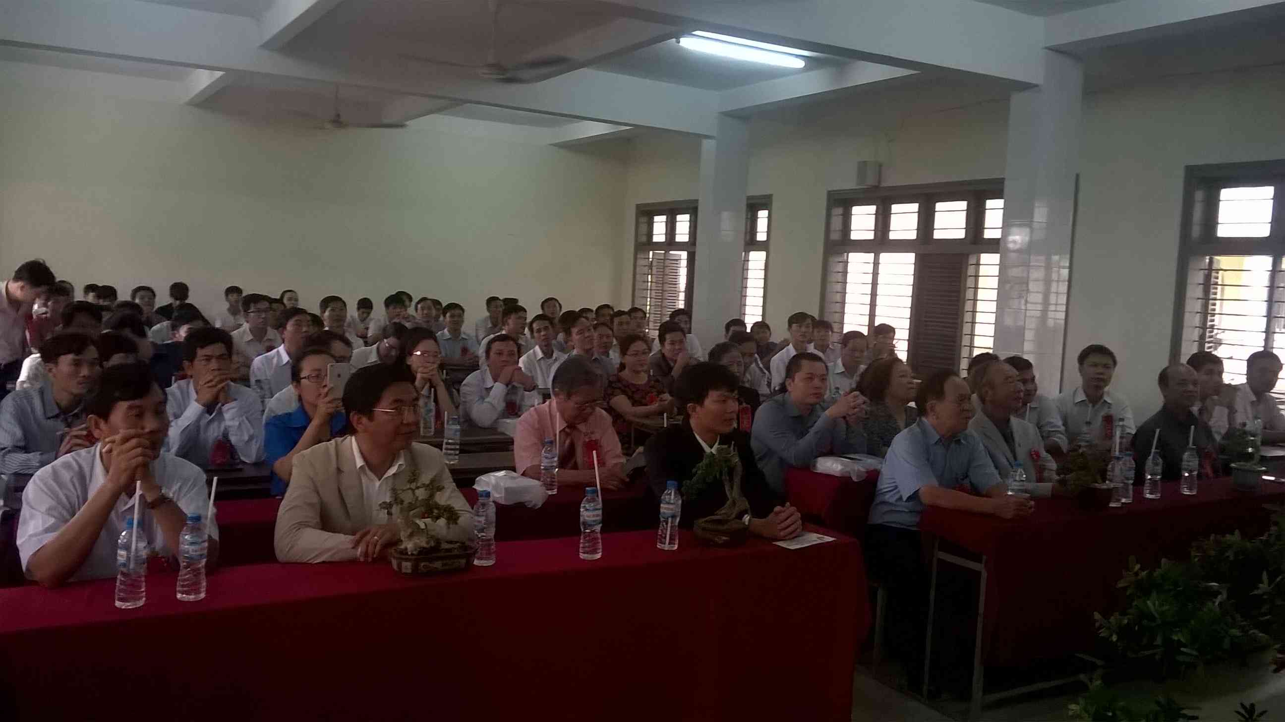 2-le-ky-niem-25-nam-thanh-lap-khoa-dien-dien-tu