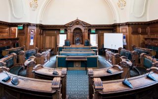 Hội-đồng-trường