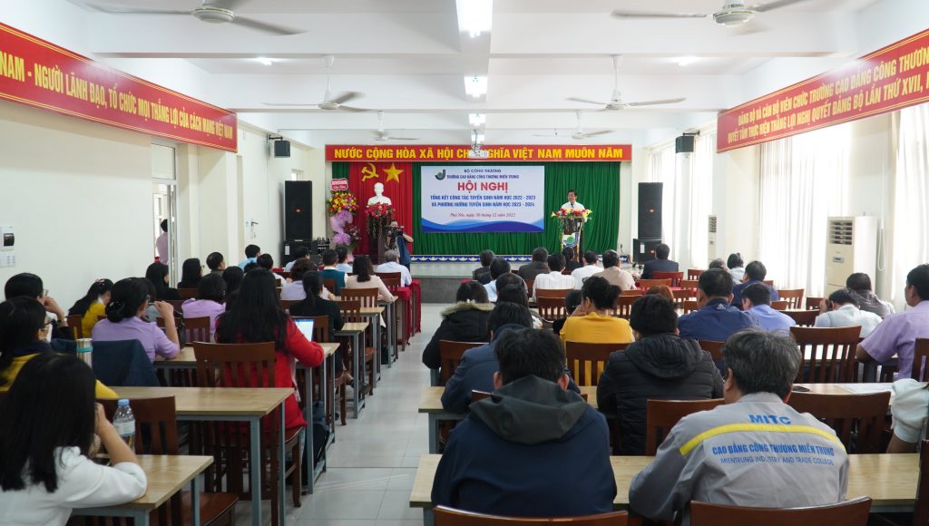 Hội nghị Tổng kết tuyển sinh năm học 2022 – 2023 và triển khai kế hoạch tuyển sinh năm học 2023 – 2024