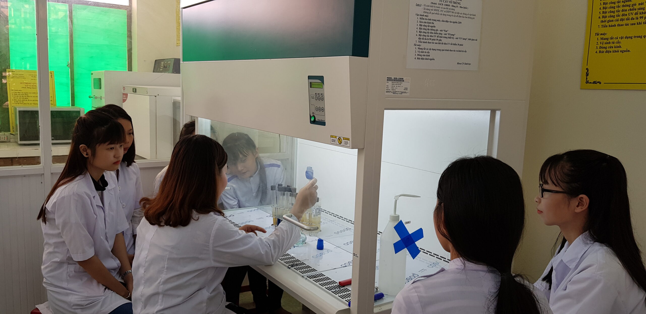 Ngành Sinh học ứng dụng (Ứng dụng công nghệ cao cho nông nghiệp)-2