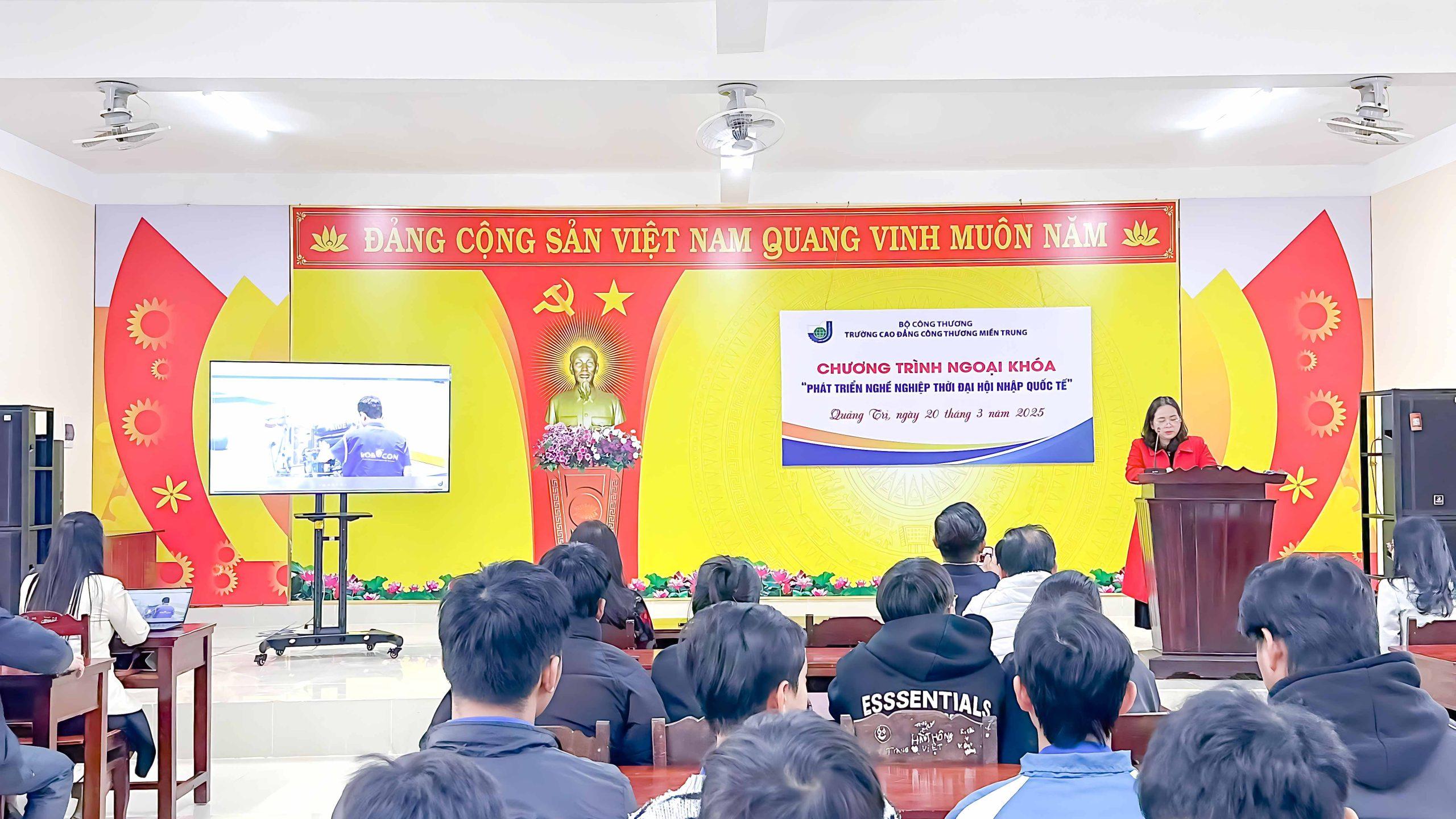 Cơ hội học tập và phát triển nghề nghiệp trong thời đại số và trí tuệ nhân tạo AI