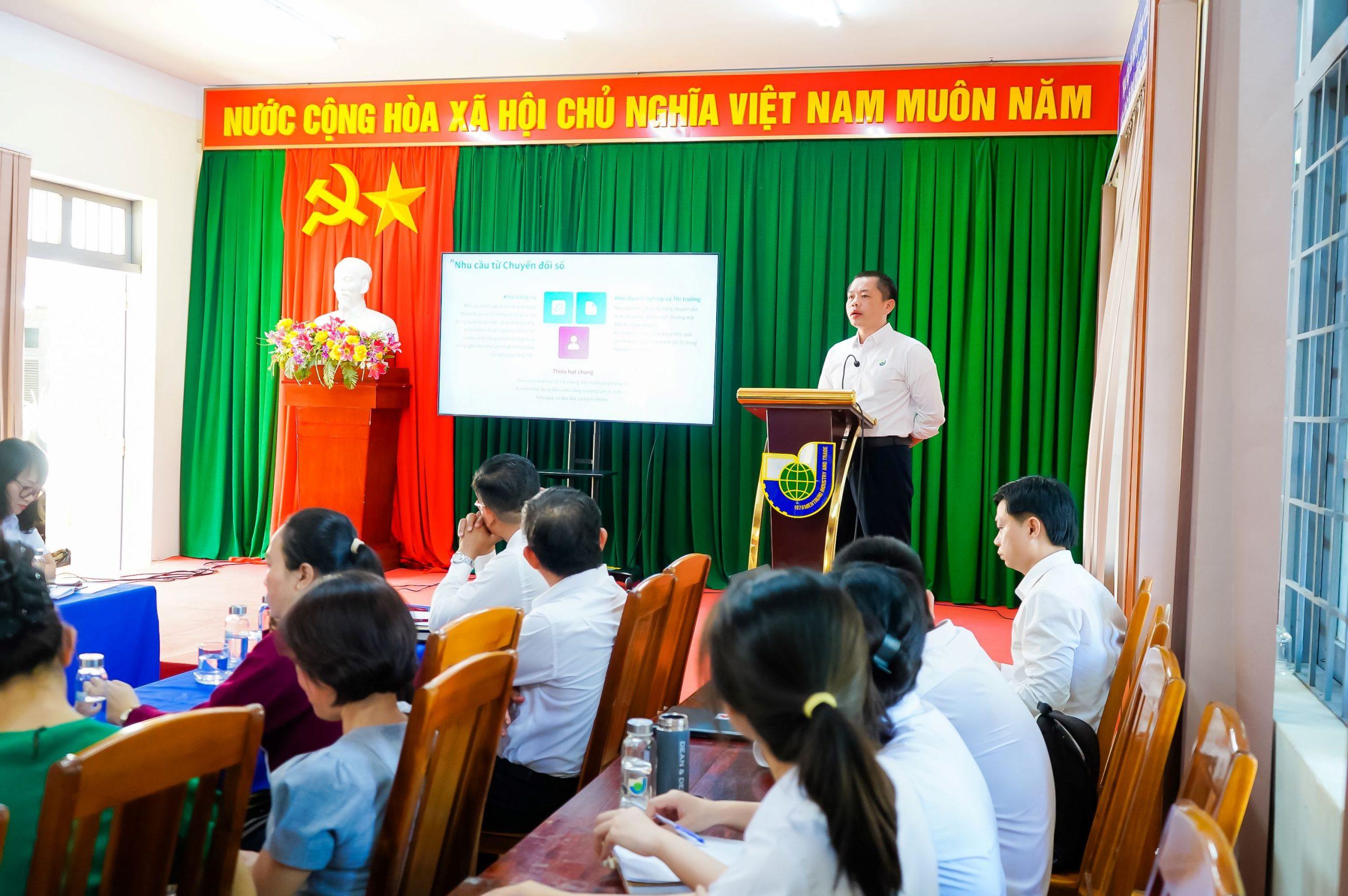 Đổi mới trong đào tạo ngắn hạn – Yêu cầu tất yếu trong thời đại hội nhập 10