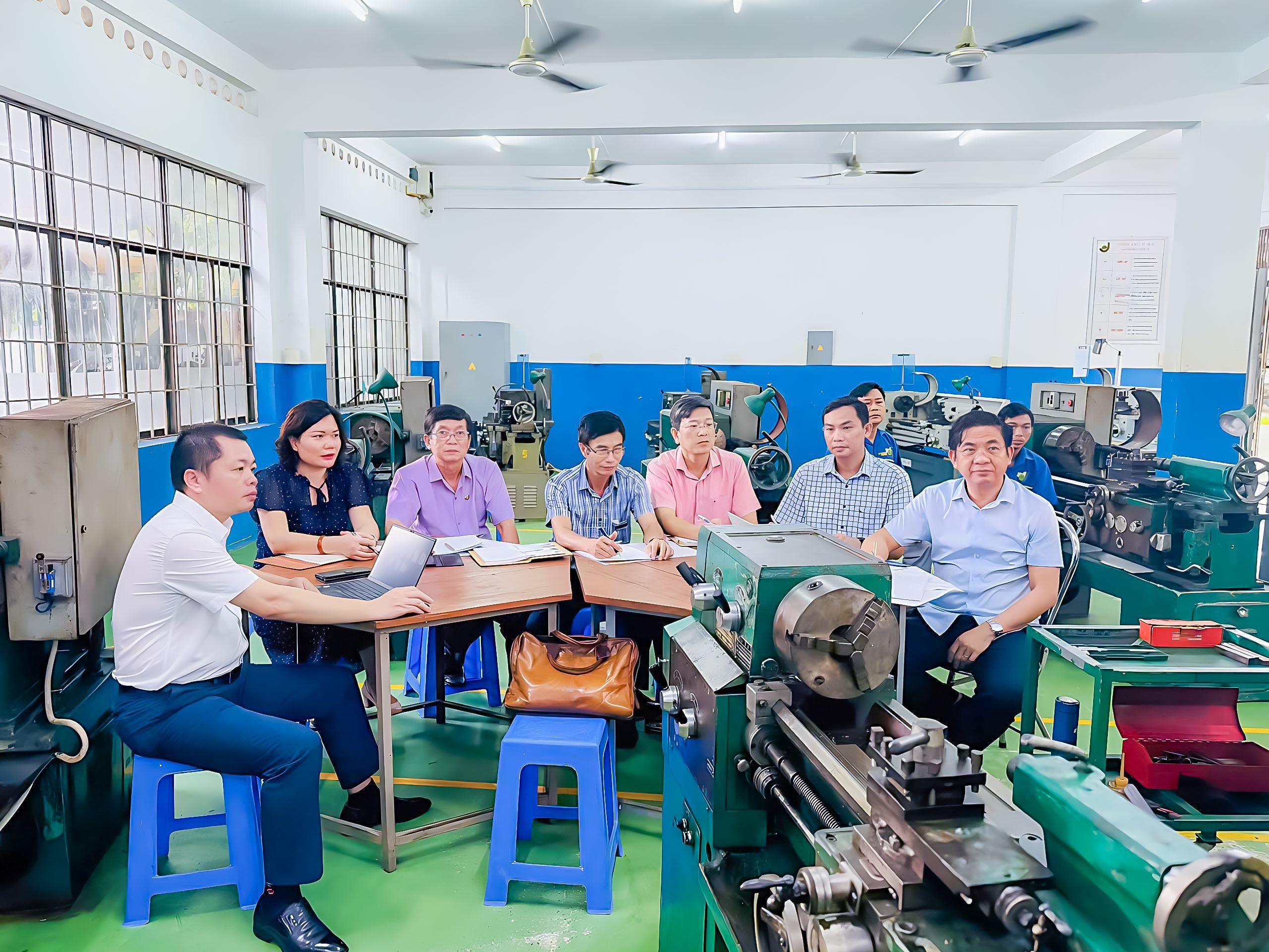 MITC xây dựng đội ngũ nhà giáo hạt nhân vững chuyên môn 1