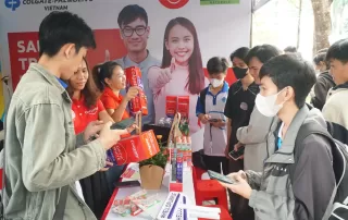 Sau tốt nghiệp sinh viên tìm việc làm Thách thức và cách vượt qua