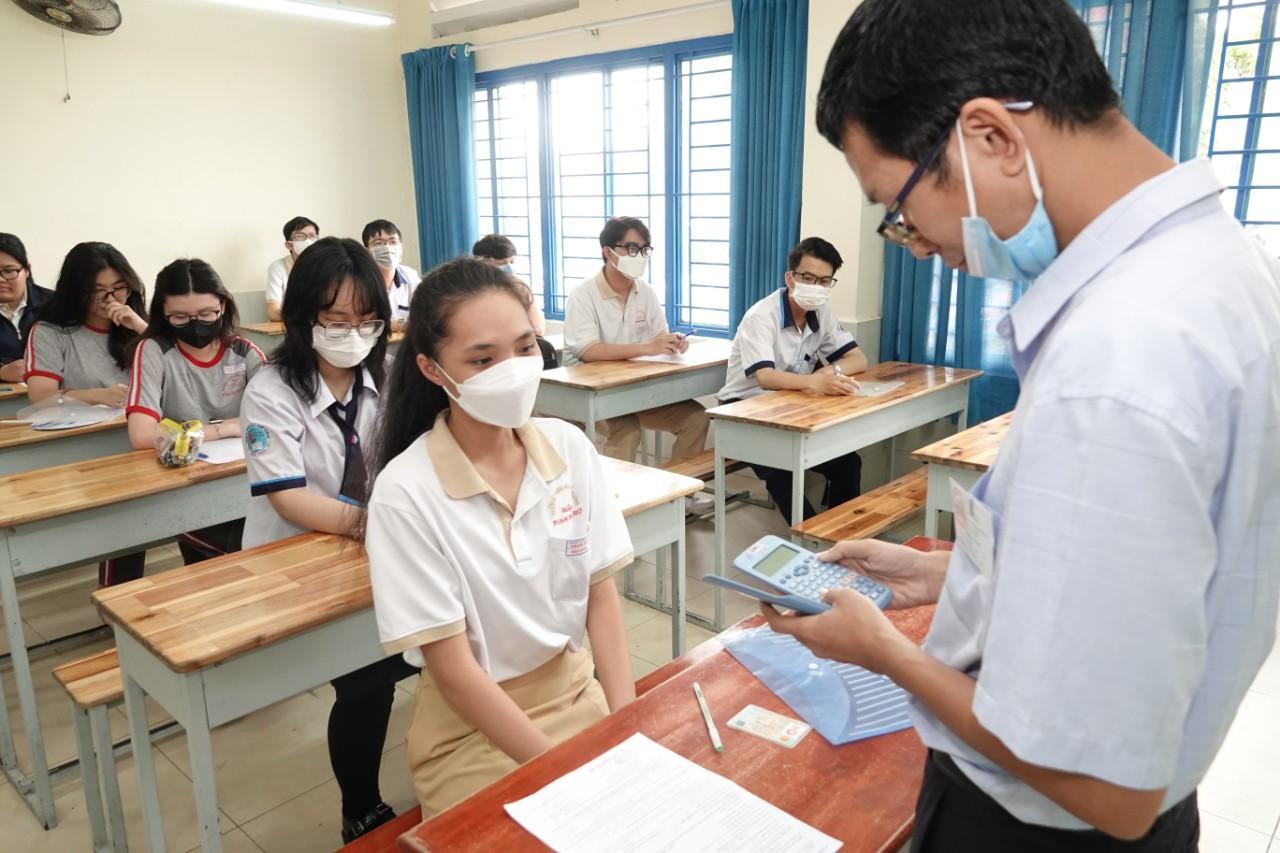 Chi tiết lịch thi từng môn kỳ thi tốt nghiệp THPT năm 2025 - Thí sinh cần lưu ý gì 2