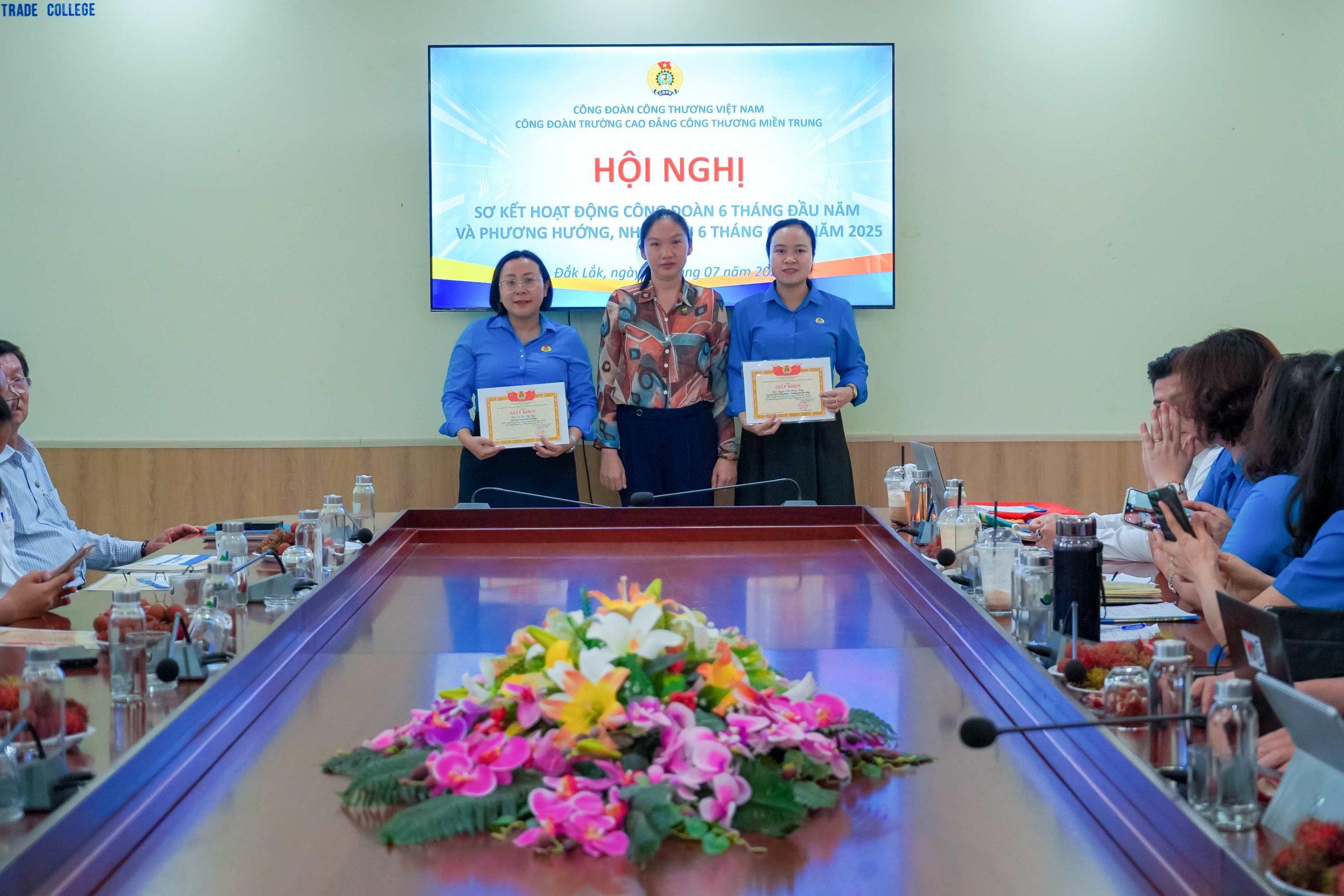 Công đoàn Trường tổ chức Hội nghị sơ kết hoạt động 6 tháng đầu năm 2025 3