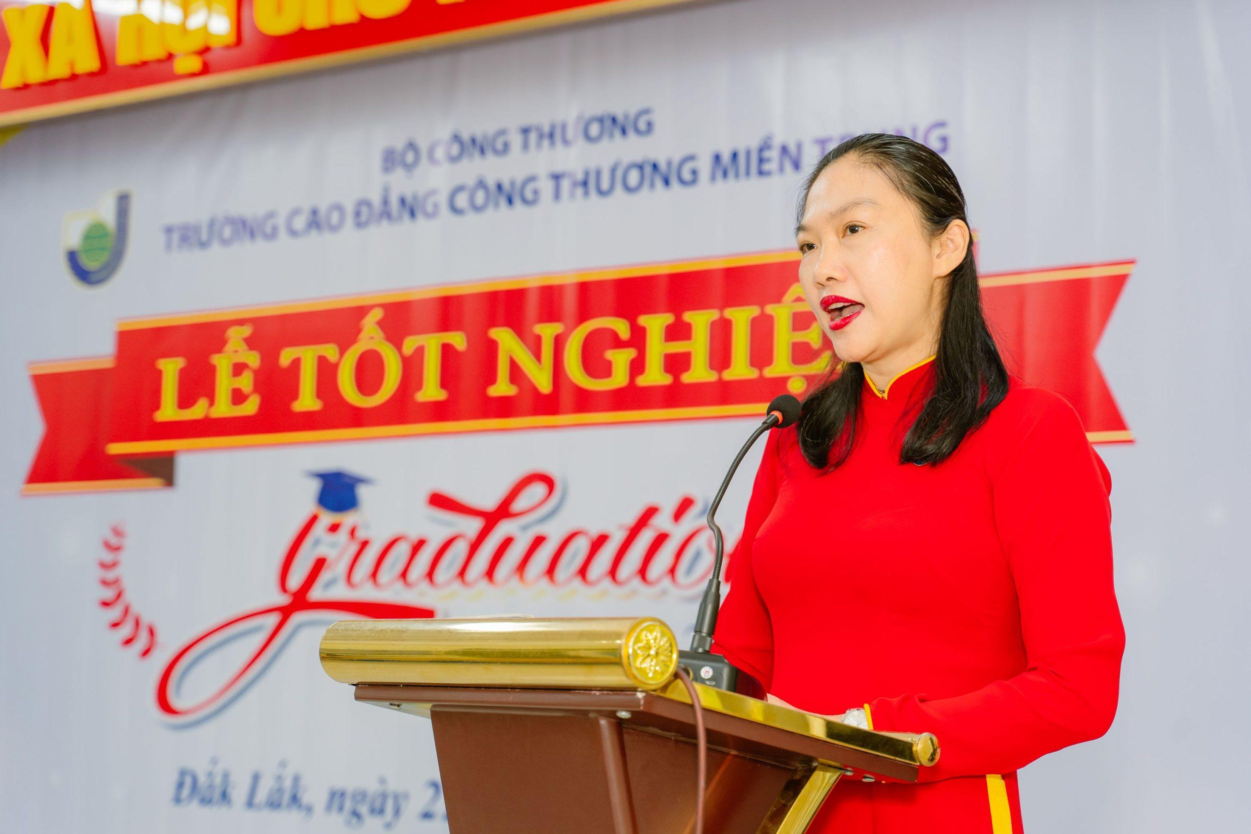 Lễ tốt nghiệp năm 2025 Dấu mốc trưởng thành và khởi đầu của những ước mơ 36