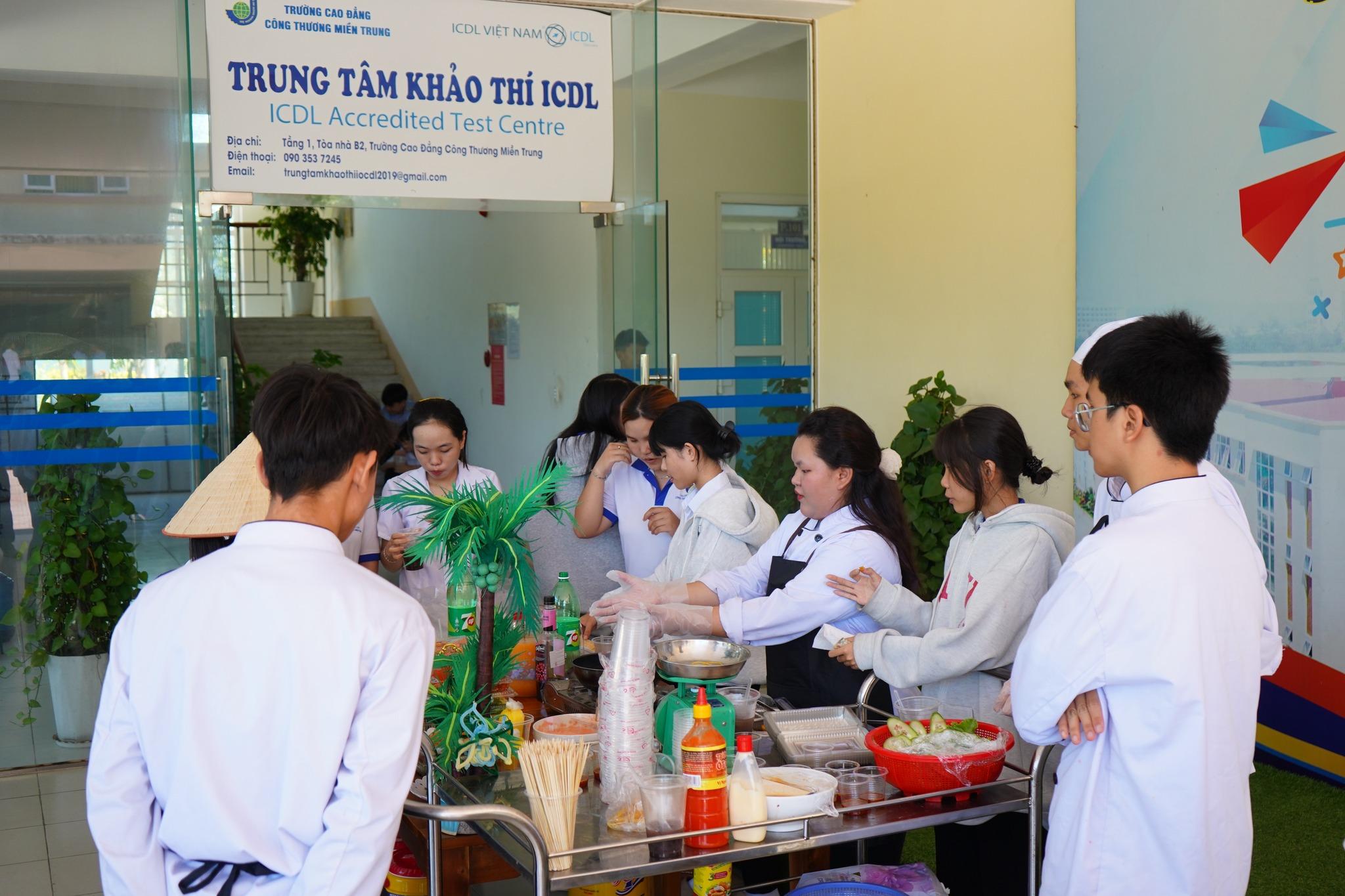 Sôi nổi cùng chương trình Chào đón Tân HSSV khóa 48, năm học 2025 – 2026 tại MITC 15