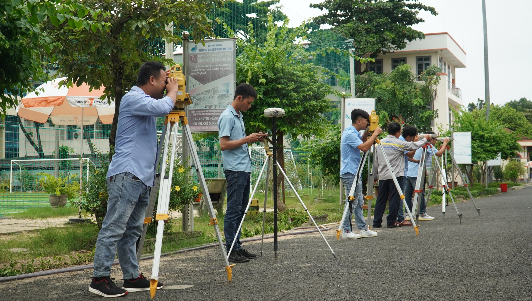 Công nghệ kỹ thuật trắc địa – Ngành học tiềm năng, dễ xin việc trong kỷ nguyên đô thị hóa 1