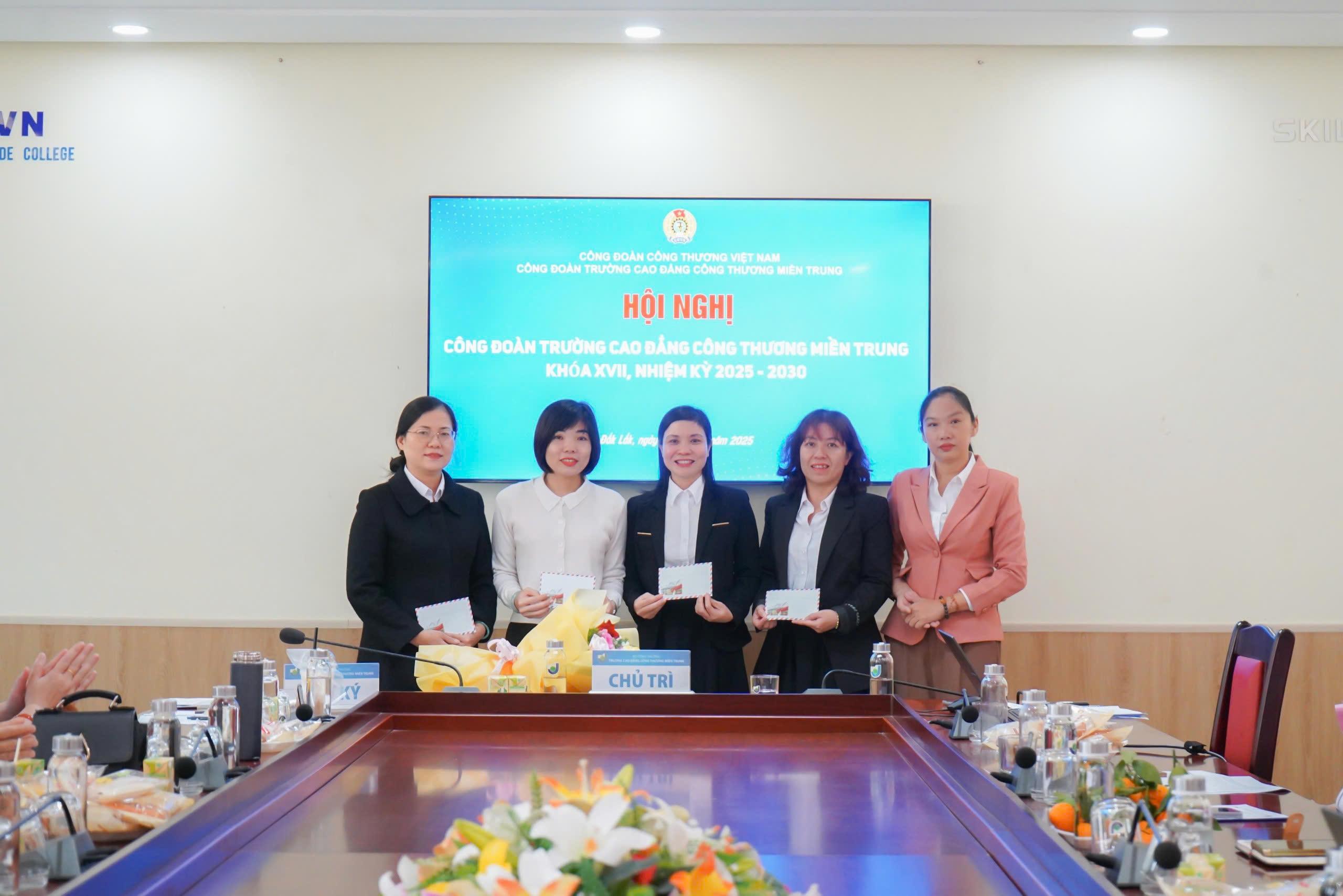 Hội nghị công đoàn Trường Cao đẳng Công Thương miền Trung khóa XVII, nhiệm kỳ 2025 – 2030 5