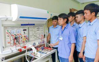 Kỹ thuật máy lạnh và điều hòa không khí Ngành học thiết thực, thu nhập ổn định 