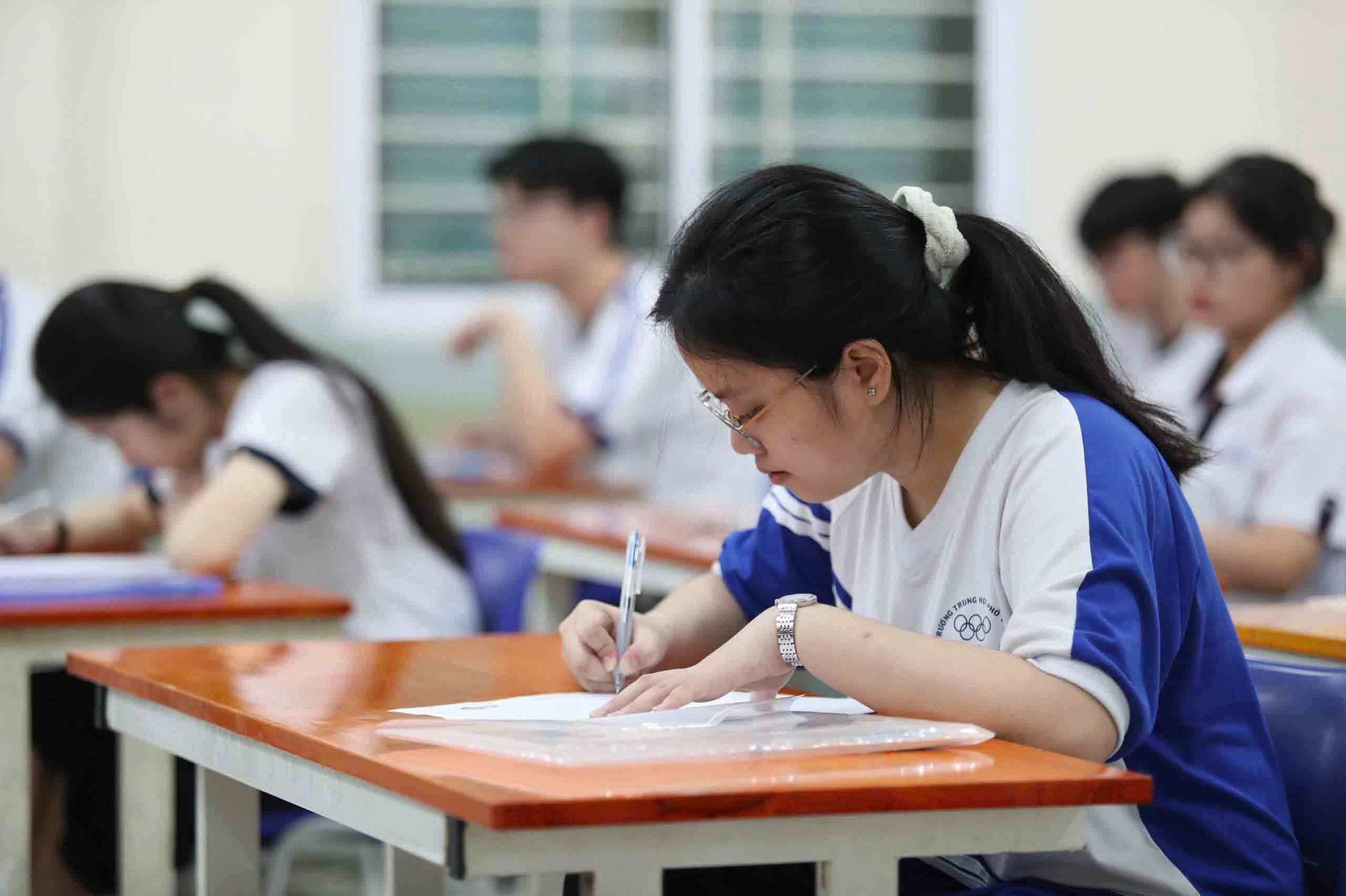 Theo thông tin từ các cơ sở đào tạo đại học, trong mùa tuyển sinh 2026, xu hướng chung là giảm dần tỷ trọng xét tuyển học bạ THPT. Ảnh ST Tuyển sinh 2026 Nhiều điều chỉnh quan trọng, thí sinh cần chủ động thích ứng 1