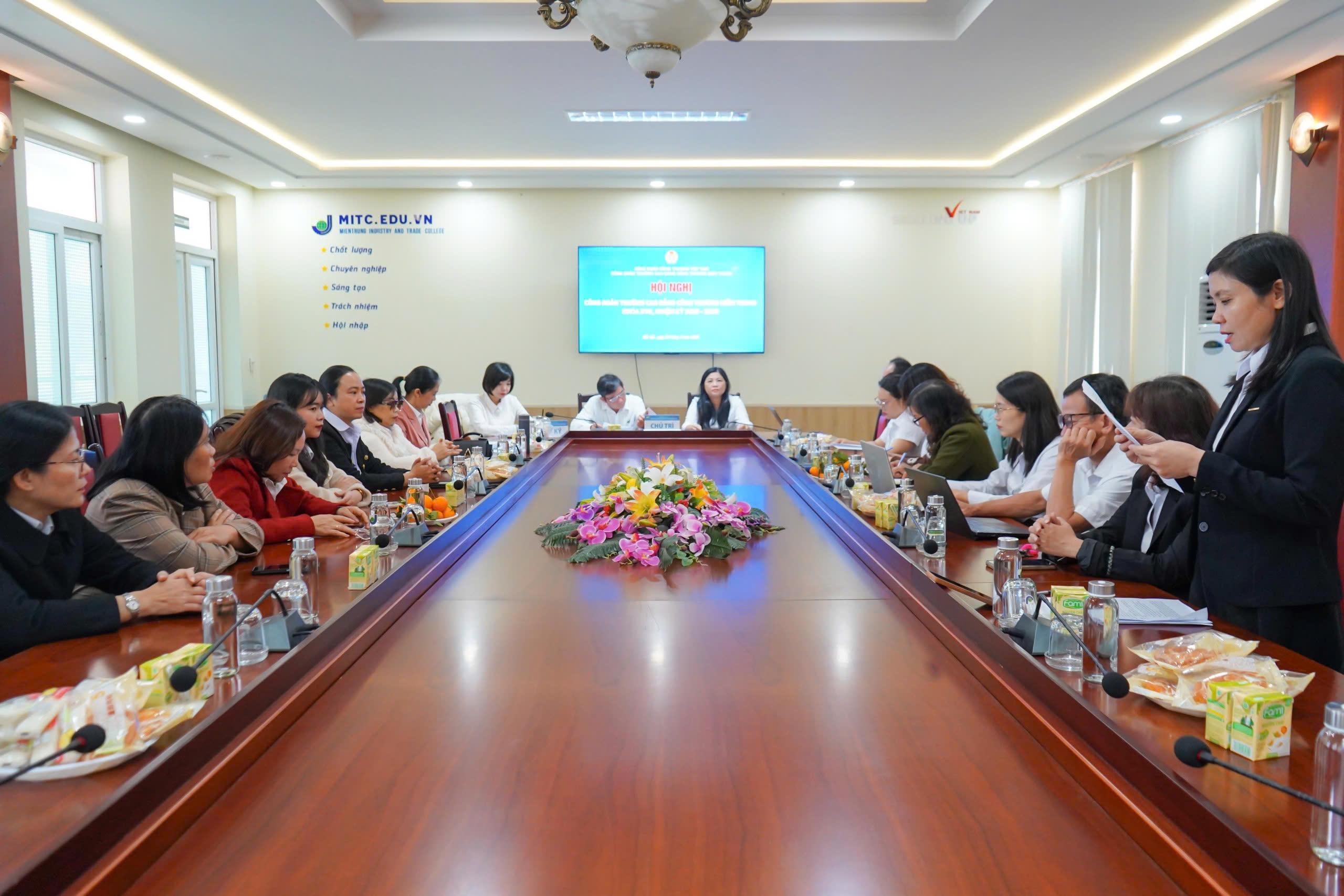 Hội nghị công đoàn Trường Cao đẳng Công Thương miền Trung khóa XVII, nhiệm kỳ 2025 – 2030 6