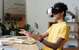 Ứng dụng AI trong giáo dục Lợi ích lớn và bài toán “lười tư duy” của người học 1