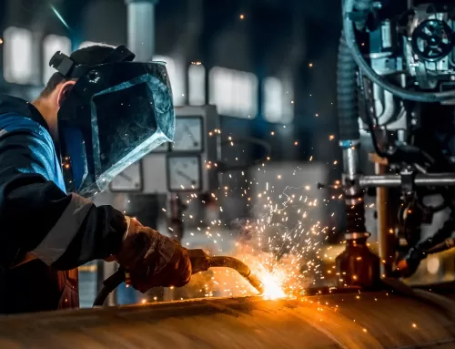 Học cao đẳng: Giải pháp thực tế trước áp lực thất nghiệp thanh niên hiện nay