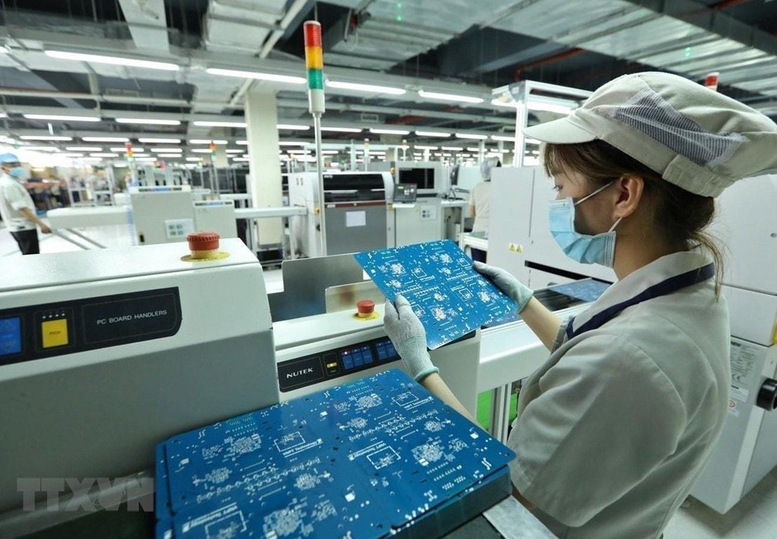 Ngành Điện tử công nghiệp – Giải pháp nhân lực cho sản xuất hiện đại 3