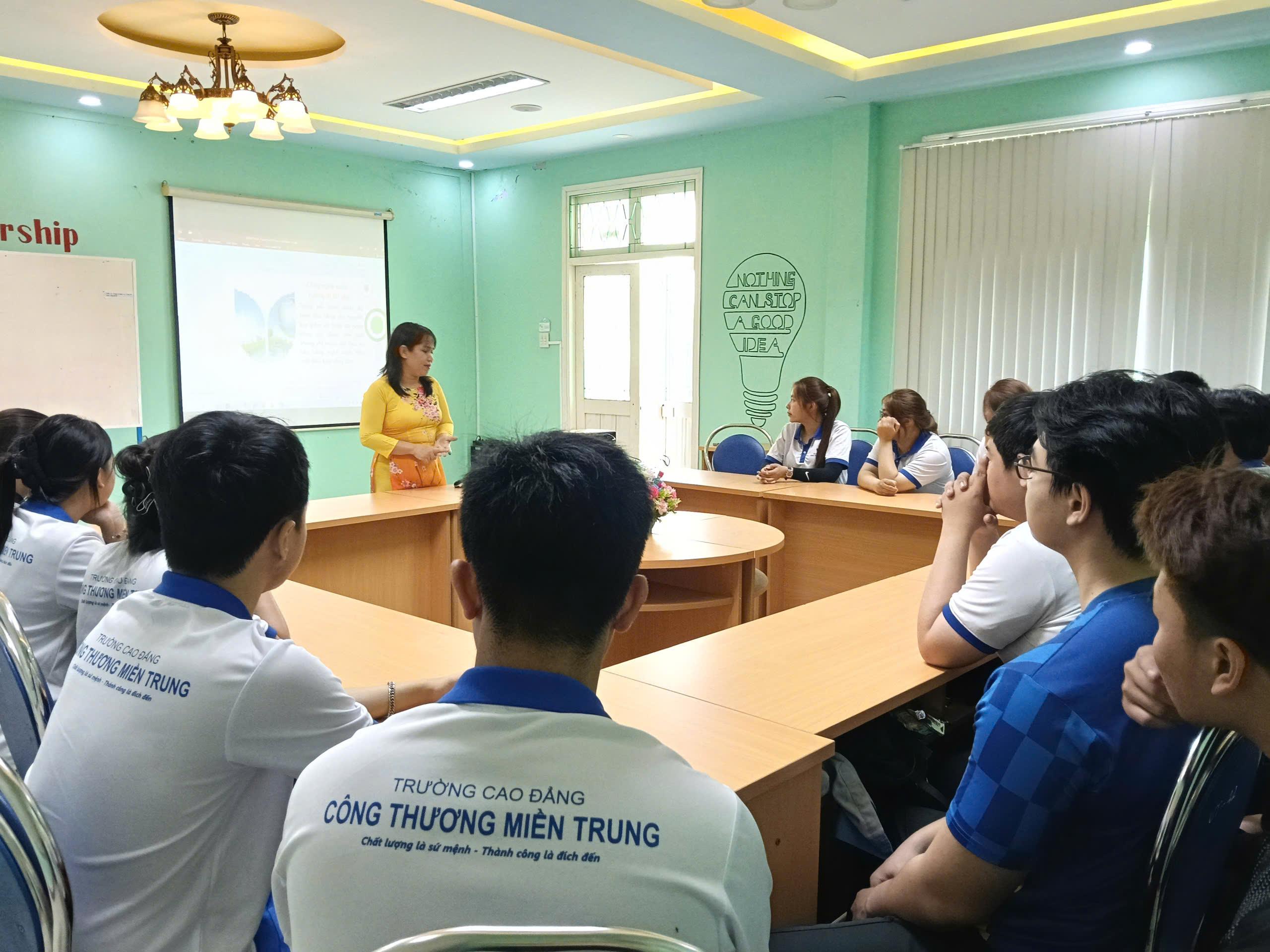 MITC Đánh thức khát vọng khởi nghiệp xanh trong sinh viên 1