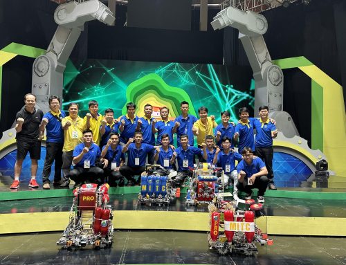 Hai đội thi trường Cao đẳng Công Thương miền Trung xuất sắc giành quyền vào vòng chung kết Robot Việt Nam 2024
