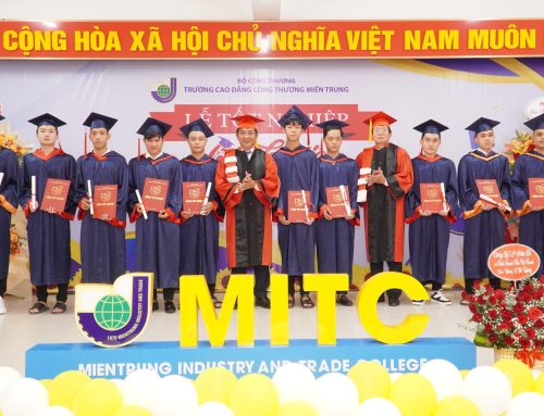 Lợi ích khi học văn bằng 2 – “Đầu tư nhỏ, lợi ích lớn”