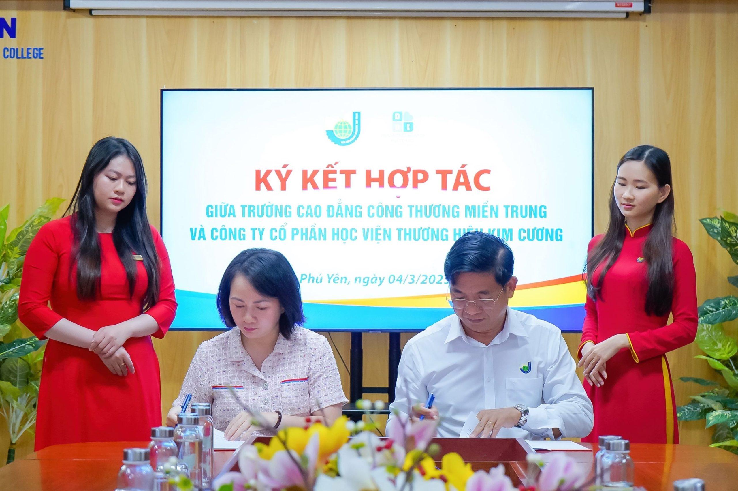 Tập huấn xây dựng và phát triển thương hiệu MITC trong kỷ nguyên vươn mình 7