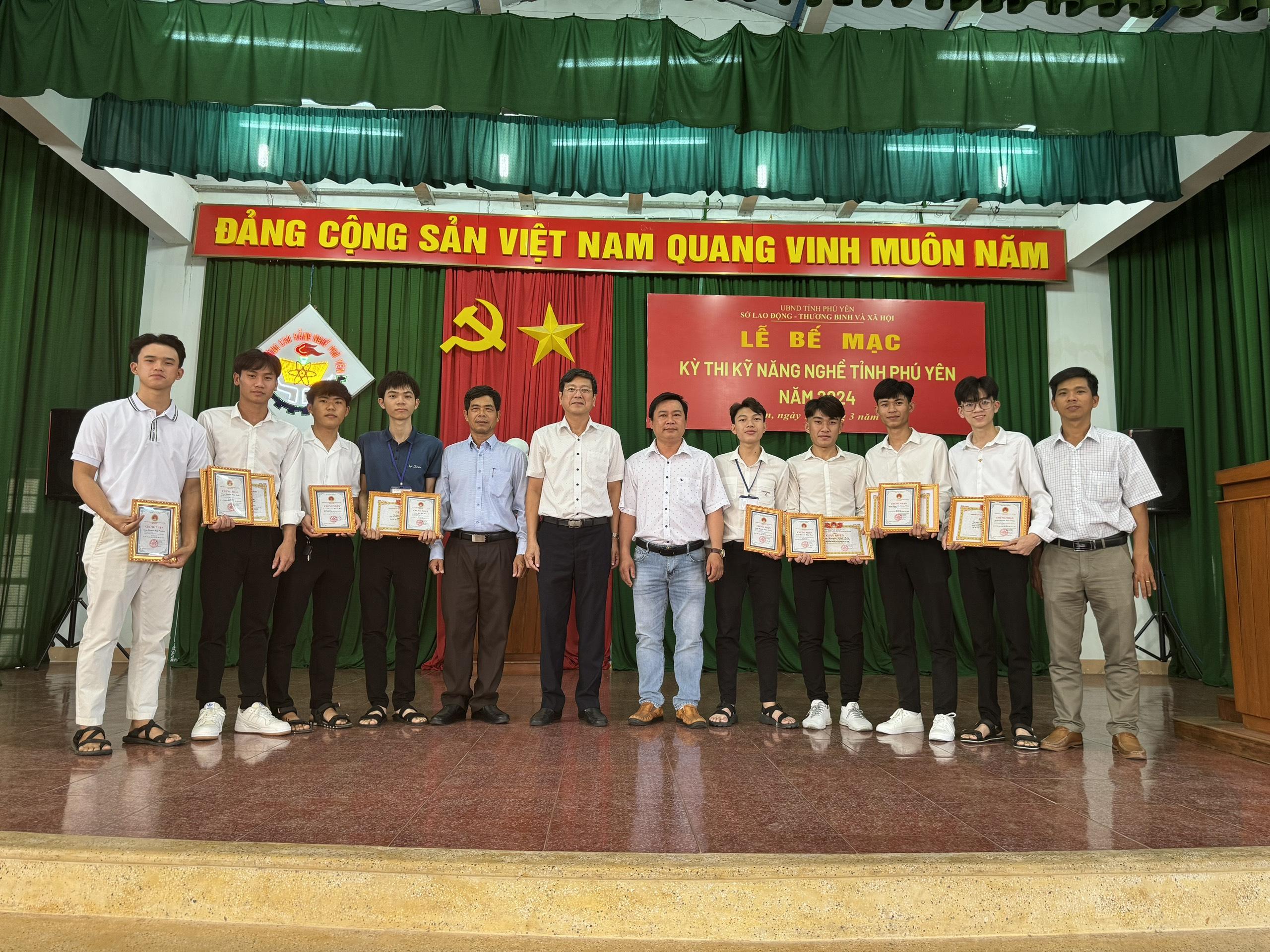 Học phí ngành Cơ khí tại Cao đẳng Công Thương miền Trung Lựa chọn chất lượng với chi phí hợp lý 1