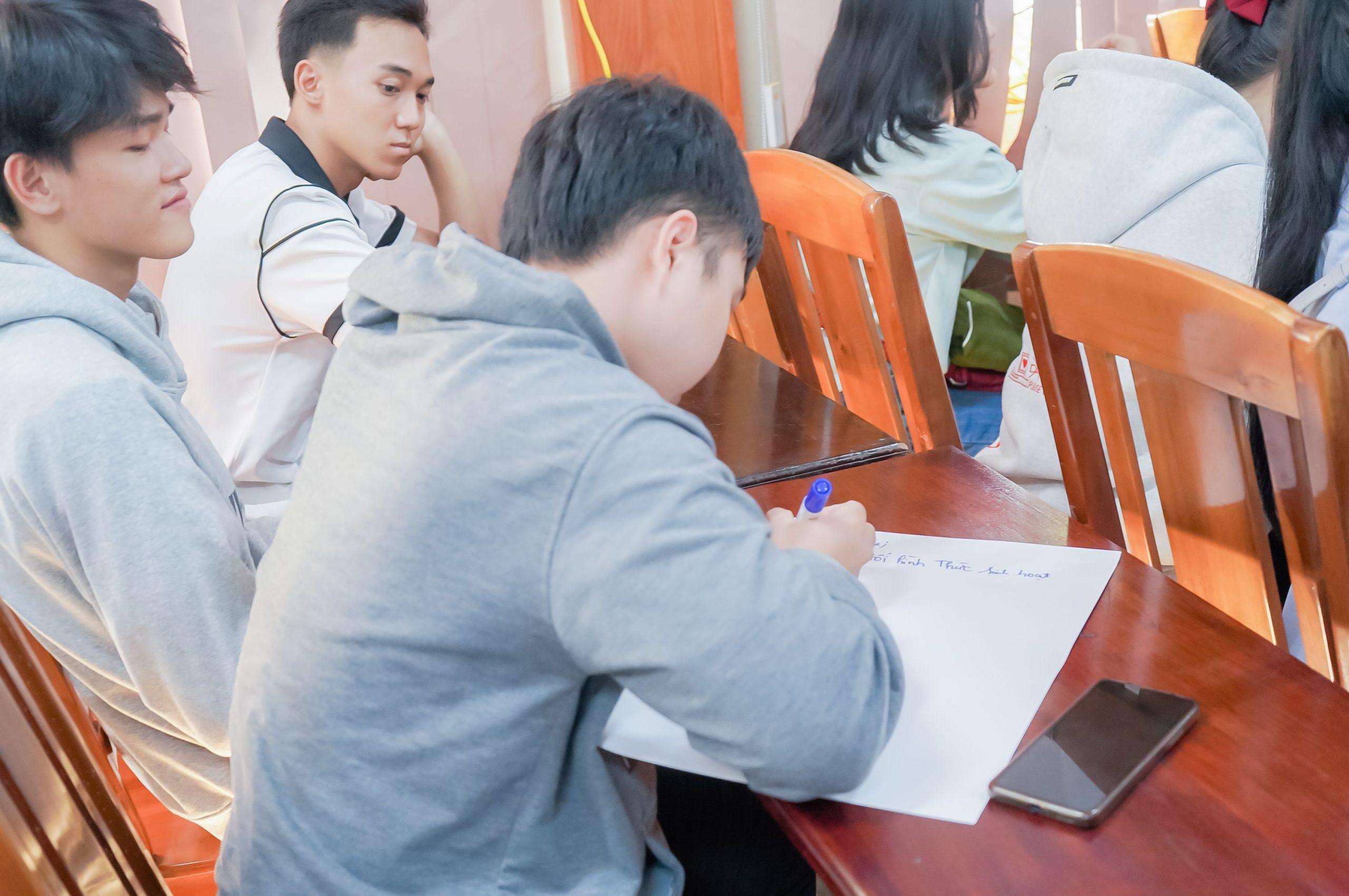 MITC tổ chức tập huấn nâng cao chất lượng NCKH trong HSSV nhân Ngày Khoa học và Công nghệ Việt Nam 18-5 6