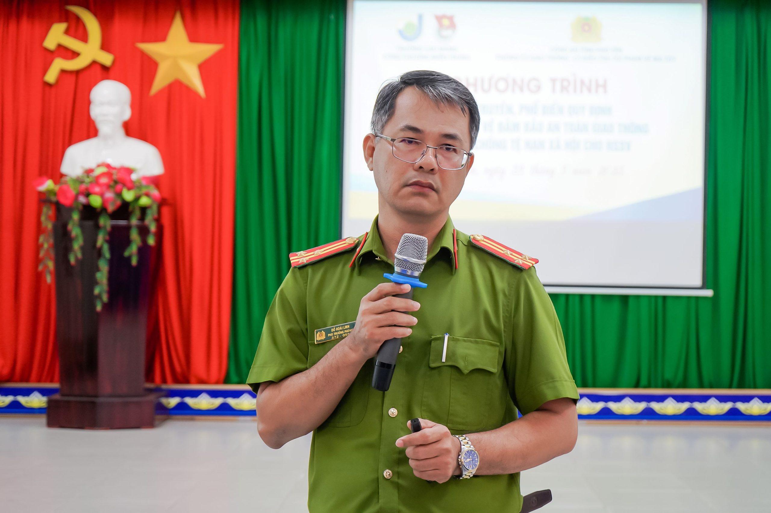 Trường Cao đẳng Công Thương miền Trung tuyên truyền pháp luật về ATGT, phòng chống tệ nạn xã hội cho HSSV 5