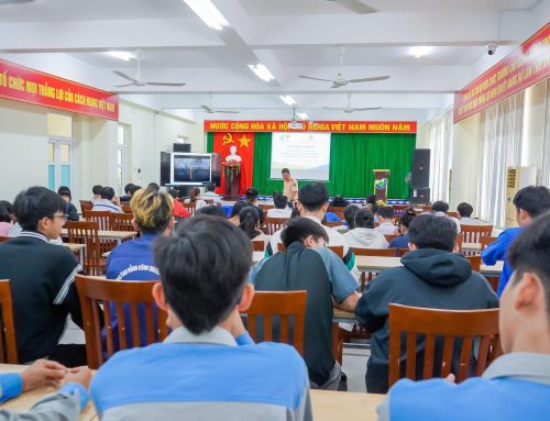 Trường Cao đẳng Công Thương miền Trung tuyên truyền pháp luật về ATGT, phòng chống tệ nạn xã hội cho HSSV