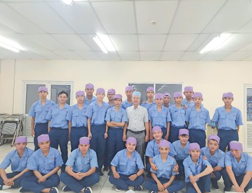 25 HSSV ngành Điện, Điện tử công nghiệp MITC khởi đầu mùa hè tại Canon Việt Nam