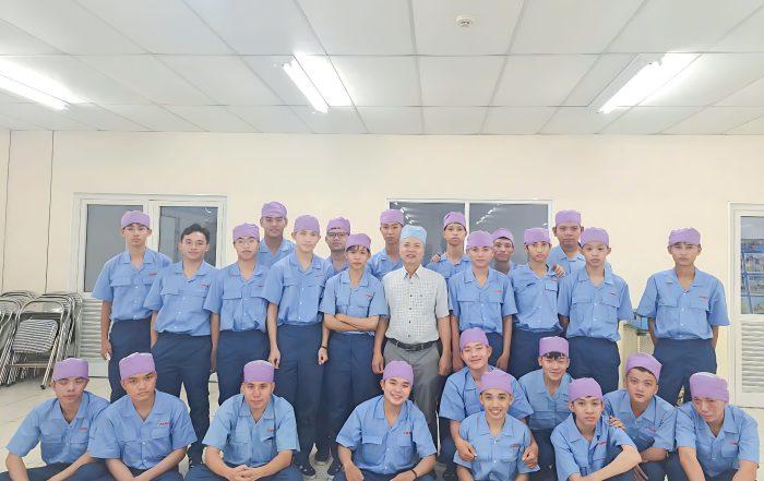25 HSSV ngành Điện, Điện tử công nghiệp MITC khởi đầu mùa hè tại Canon Việt Nam 1