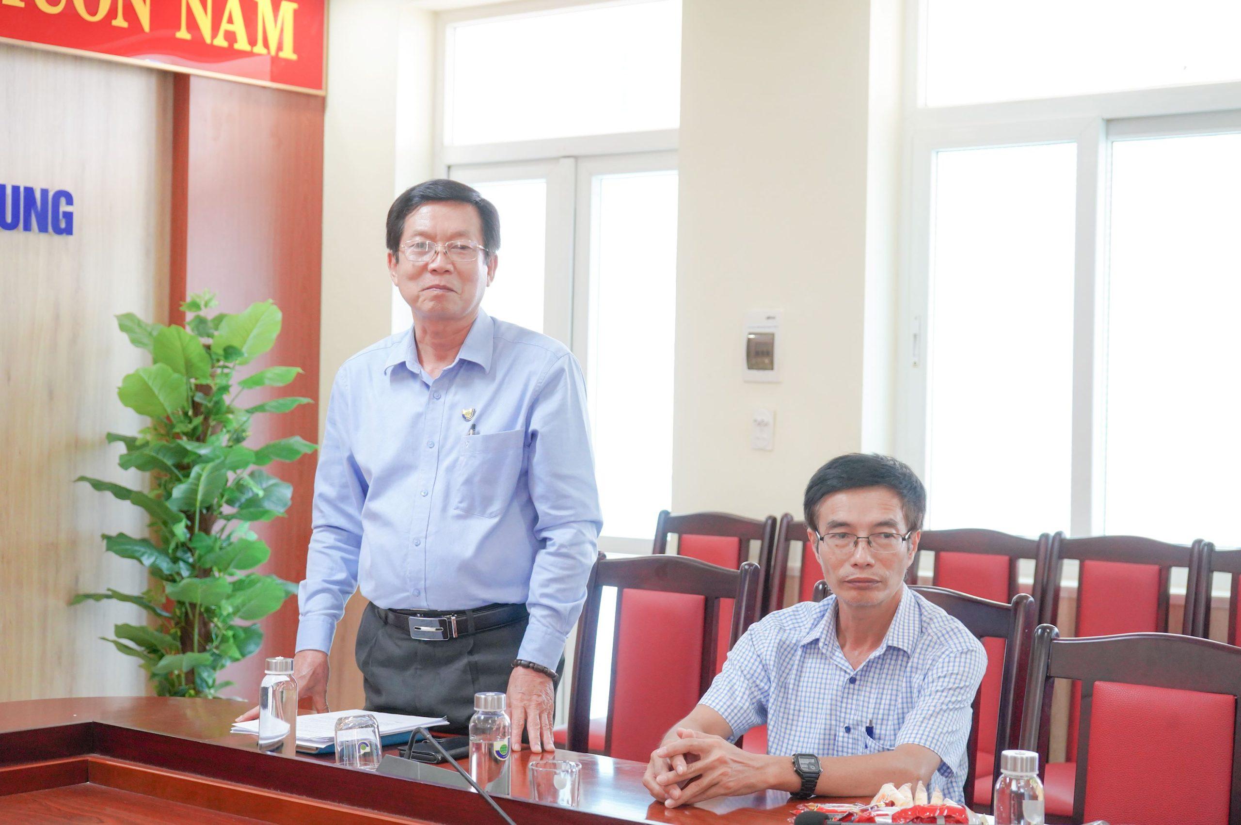 Thầy Nguyễn Văn Đức - Phó Bí thư Đảng ủy, Phó Hiệu trưởng Nhà trường chia sẻ và động viên tinh thân các Nhà giáo tham gia Hội giảng lần này MITC tiếp lửa cho các giảng viên trước thềm Hội giảng Nhà giáo GDNN tỉnh Phú Yên 2025 4