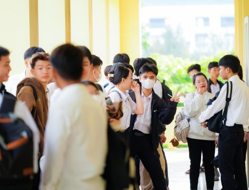 Bộ GD&ĐT lý giải độ khó đề thi tốt nghiệp THPT 2025: Bước chuyển mạnh mẽ trong đổi mới giáo dục