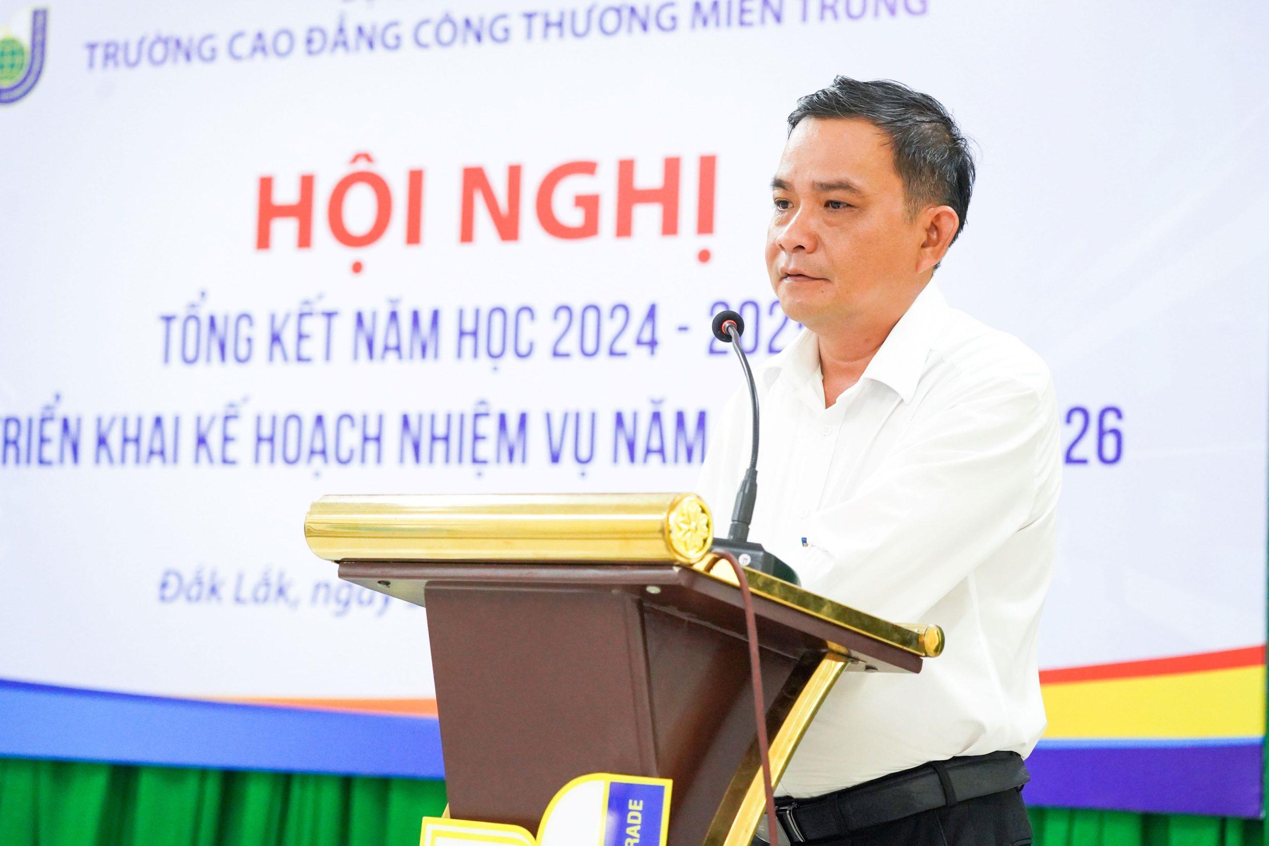 Trường Cao đẳng Công Thương miền Trung tổ chức Hội nghị tổng kết năm học 2024 - 2025 2