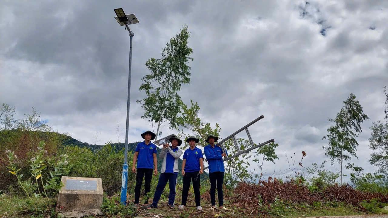 Học sinh sinh viên Trường Cao đẳng Công Thương miền Trung tham gia hoạt động mùa hè xanh Học sinh sinh viên MITC với các hoạt động ngoại khóa
