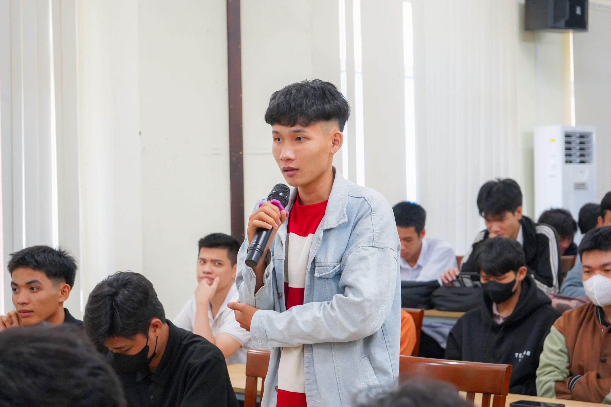 Sôi nổi cùng chương trình Chào đón Tân HSSV khóa 48, năm học 2025 – 2026 tại MITC 12