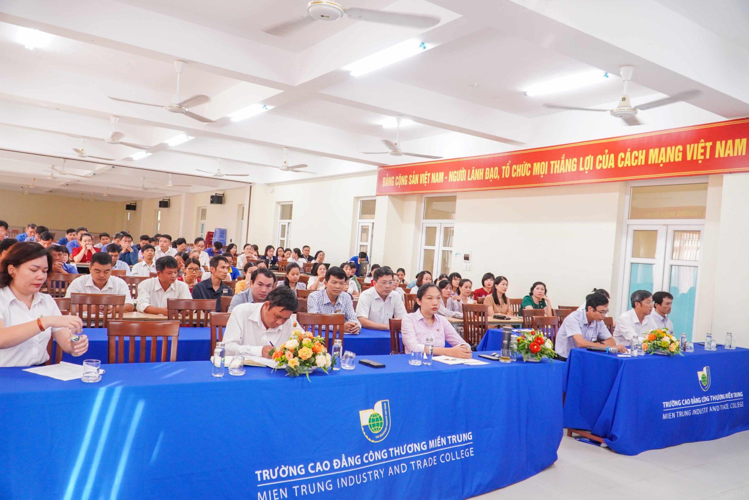 Tổ chức Hội thảo nâng cao chất lượng đào tạo năm học 2025 - 2026 2