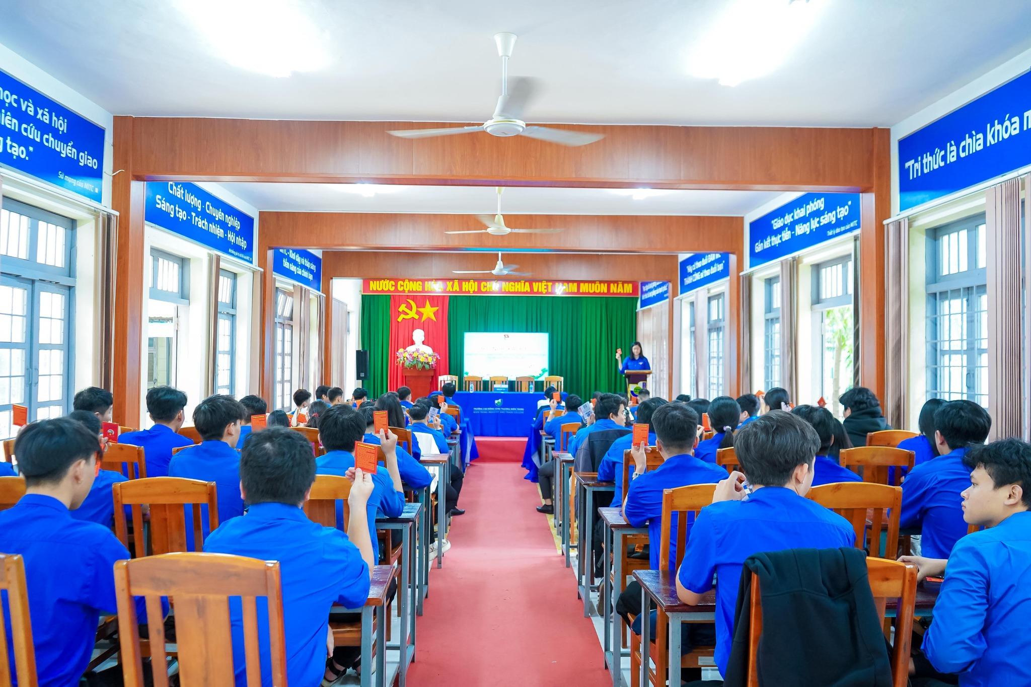 Hội nghị Đại biểu Đoàn TNCS Hồ Chí Minh Trường Cao đẳng Công Thương miền Trung lần thứ XXXI, nhiệm kỳ 2025 – 2027 thành công tốt đẹp