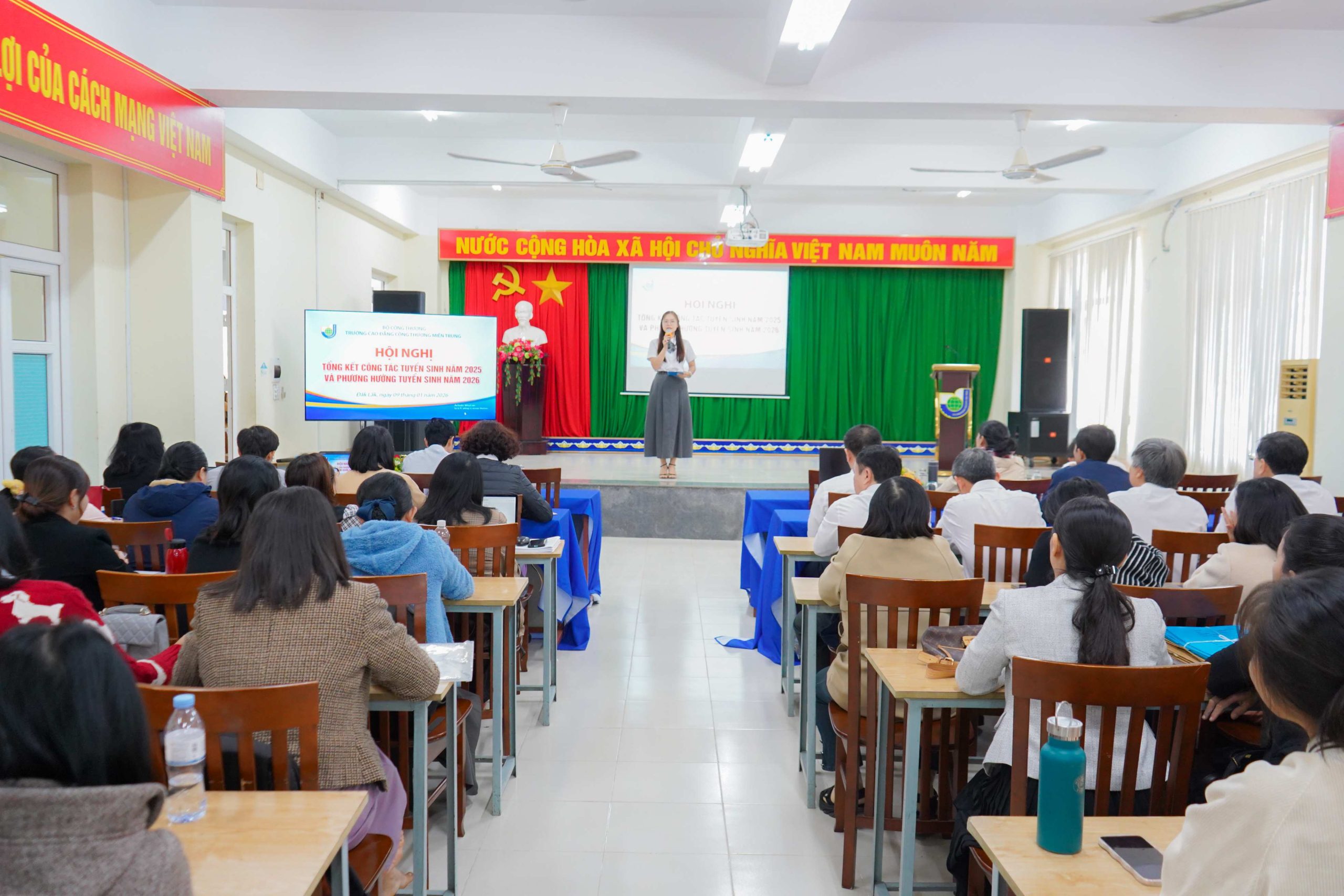 Tổ chức Hội nghị tổng kết công tác tuyển sinh năm 2025 và phương hướng tuyển sinh 2026