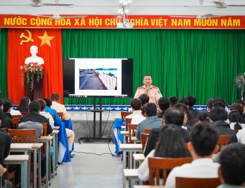 Đẩy mạnh tuyên truyền pháp luật về an toàn giao thông trong học sinh, sinh viên