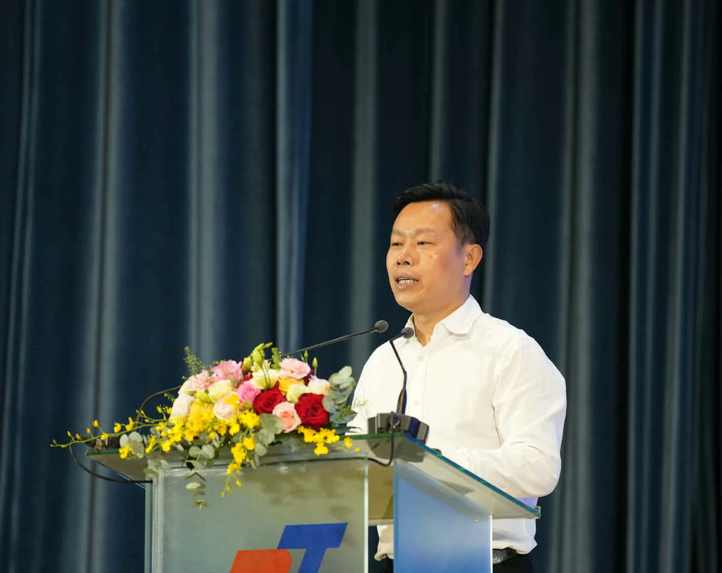 GS-TS Lê Quân, Thứ trưởng Bộ GD-ĐT, phát biểu tại Hội nghị tuyển sinh ĐH do Bộ GD-ĐT tổ chức ngày 20.4