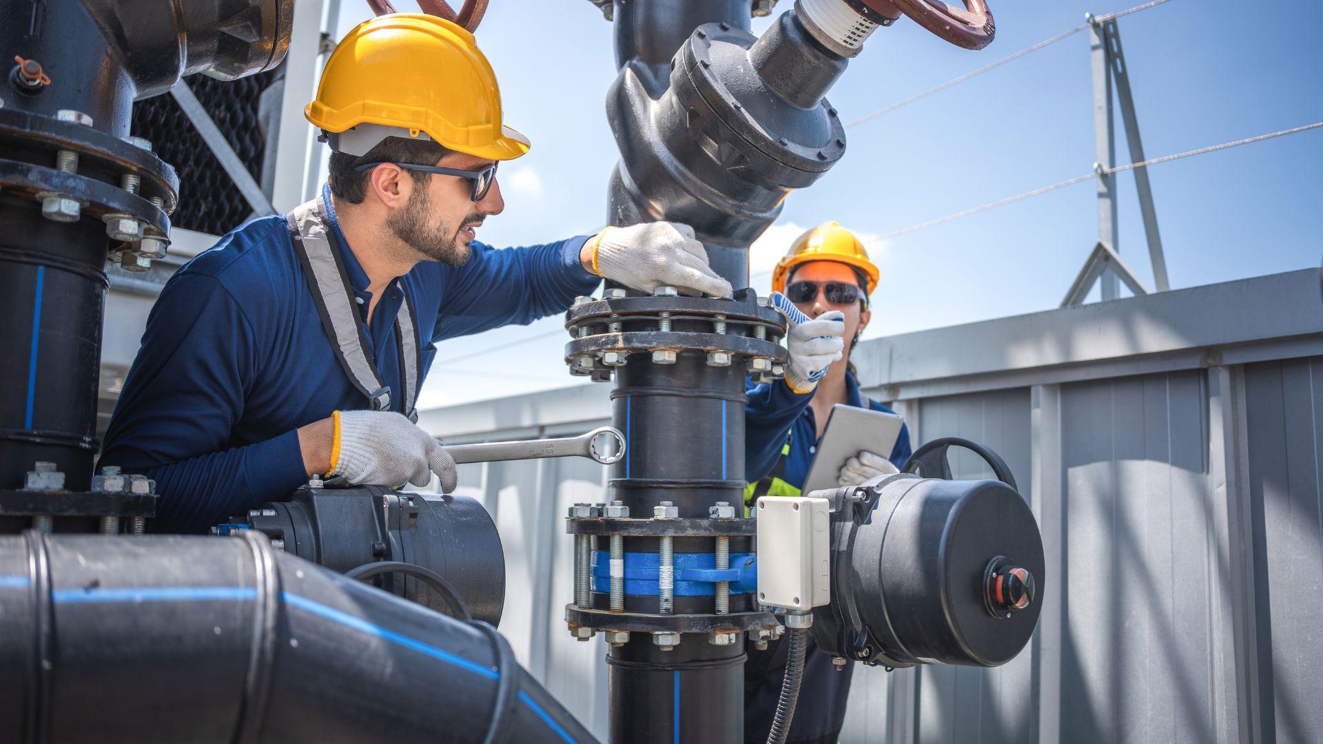 Vận hành, bảo dưỡng, sửa chữa hệ thống lạnh công nghiệp Nghề “giữ nhịp” cho sản xuất 1